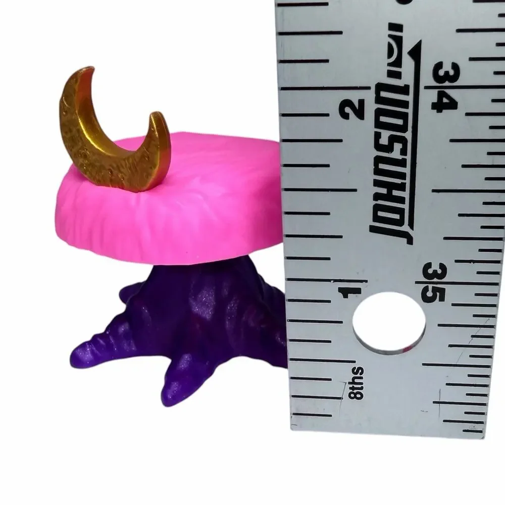 Monster High Creepover Party CrescMoent Pet Bed Replacement Pink Purple Moon Bed
